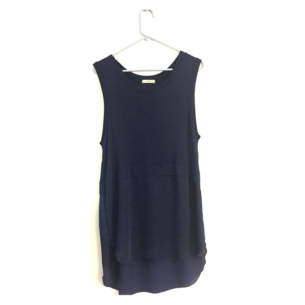 Spandex, polyester silky smooth tank. Large. Issi.
